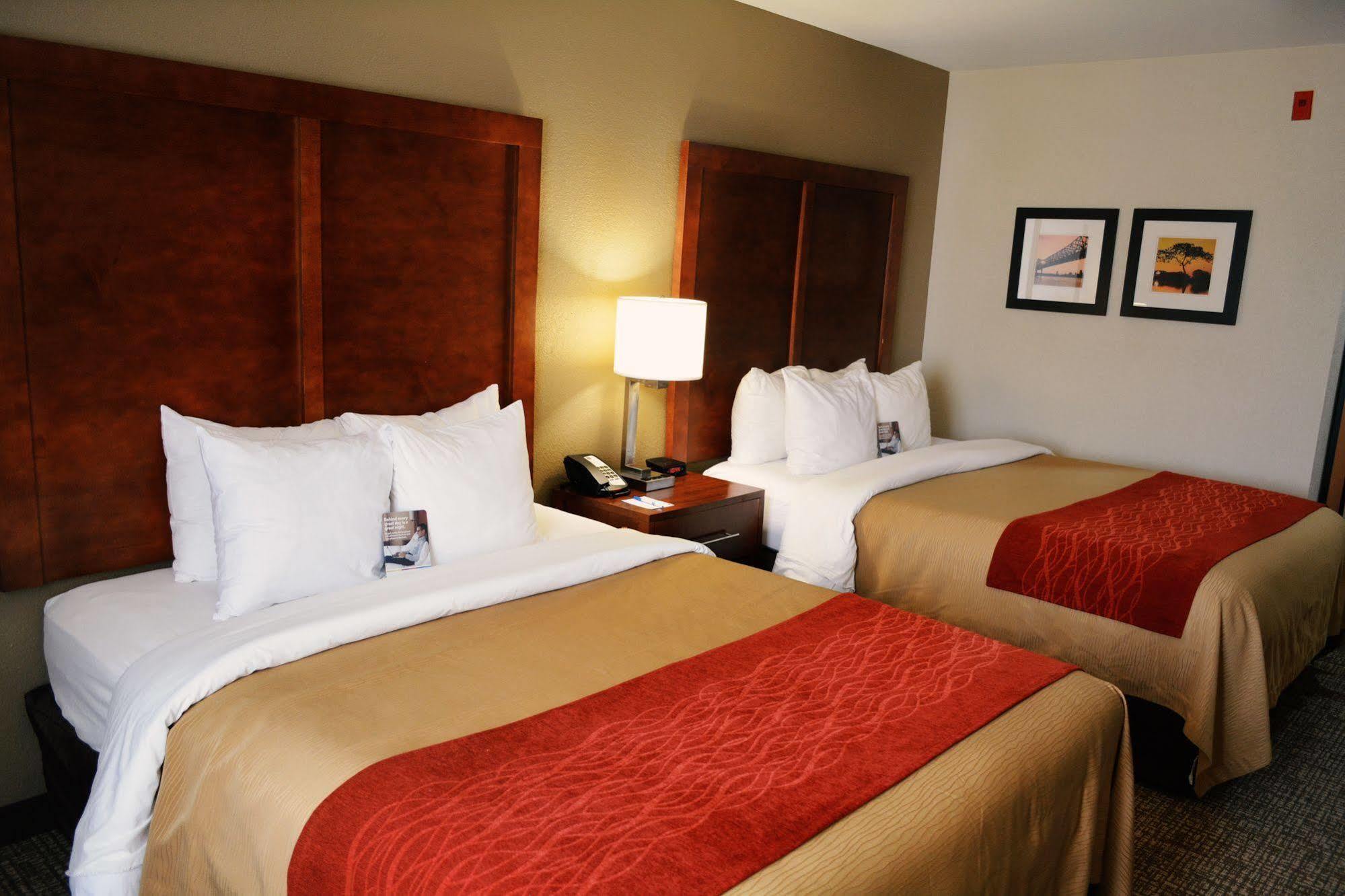 Comfort Inn & Suites Covington - Mandeville Екстер'єр фото